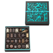 Load image into Gallery viewer, ⁨بوكس كلاسيك مربع 33 قطعة شوكولا Classic Square Box⁩
